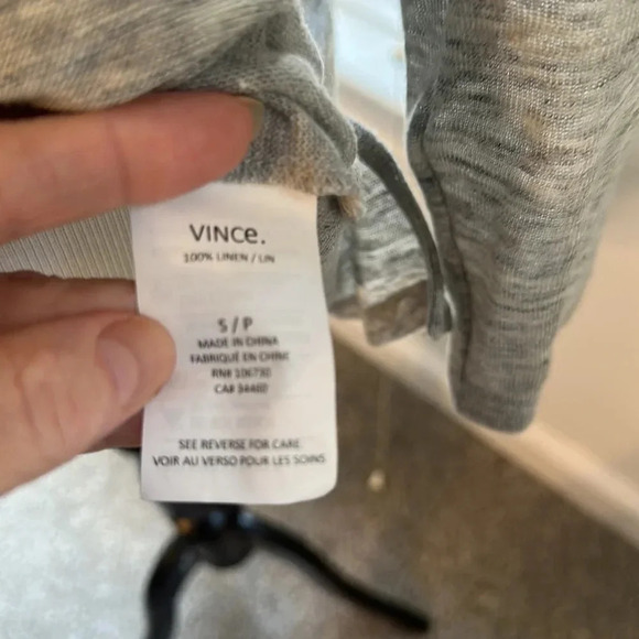 Vince 100% Linen Drop Shoulder LS Top, Size Small, Like New - Picture 9 of 9